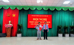 UBND xã Tân An tổ chức Hội nghị công bố  các quyết định về công tác cán bộ